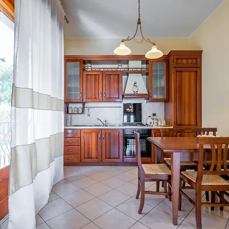 Roomy Flat Near The Sea Apartamento *